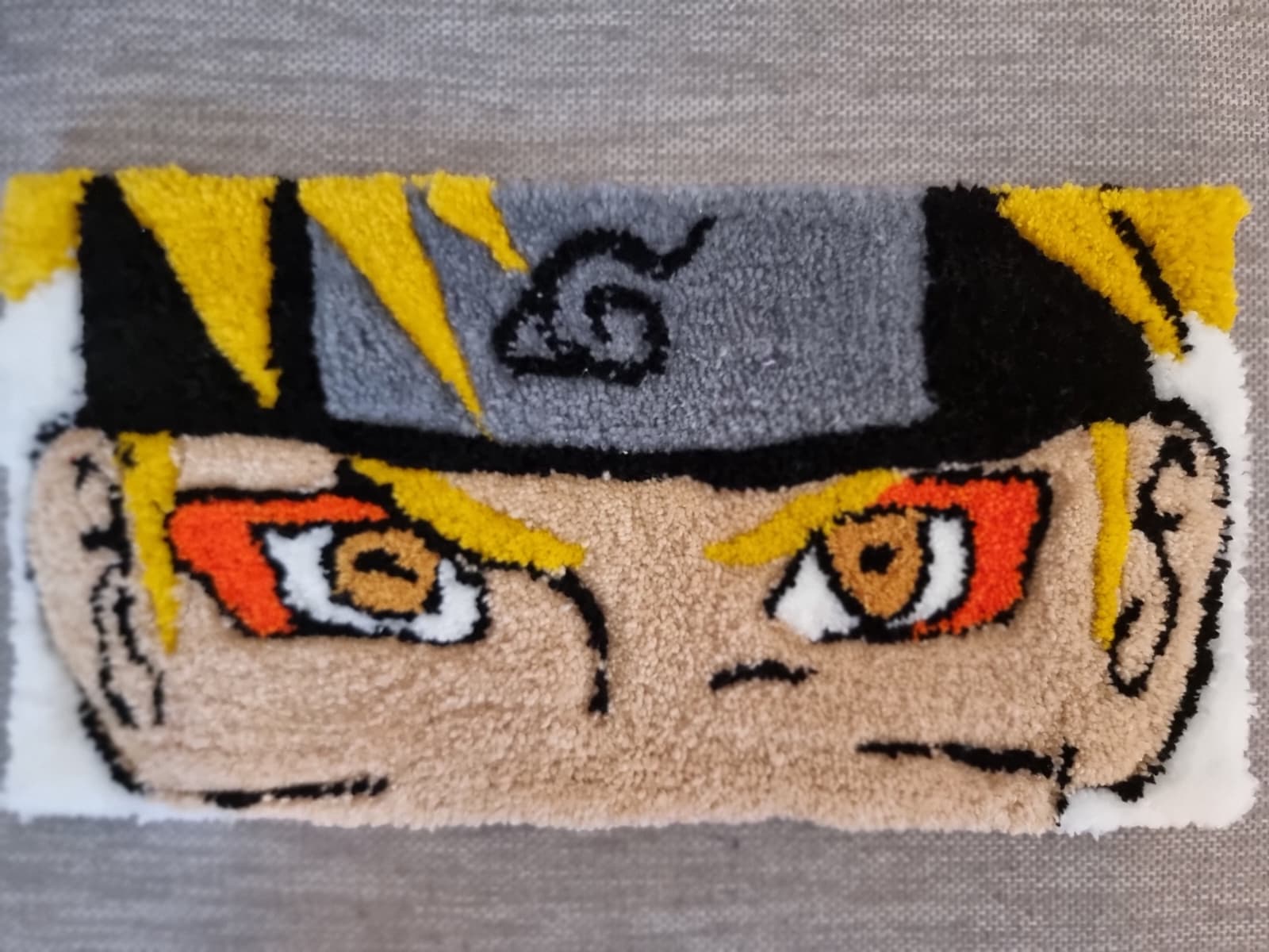 עיני נארוטו אופקי